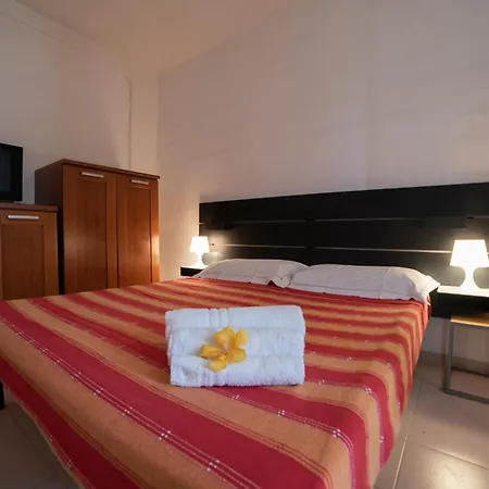 Aparthotel Monolocale Free Due Passi Dal Mare 3*